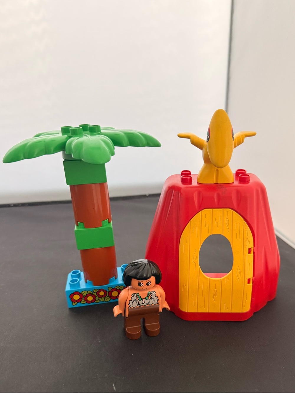 Lego Duplo dinosaur & a caveman